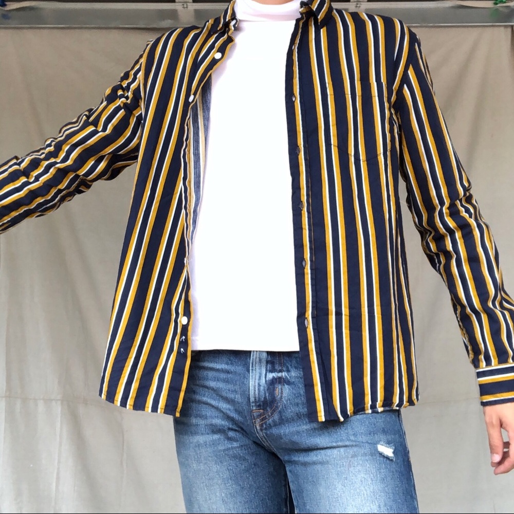 Men’s Forever 21 Striped Men’s Button-down Top